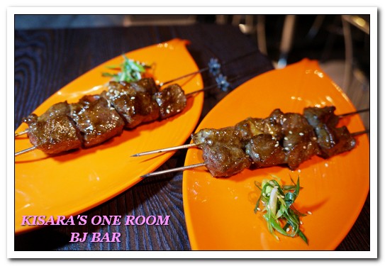 BJ BAR:台北忠孝復興站.適合好友小聚的東區平價啤酒,串燒飛鏢酒吧──BJ BAR