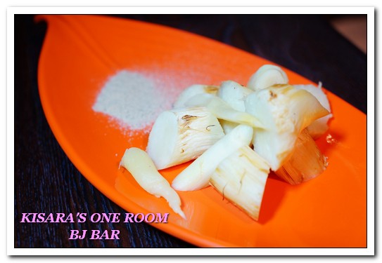 BJ BAR:台北忠孝復興站.適合好友小聚的東區平價啤酒,串燒飛鏢酒吧──BJ BAR