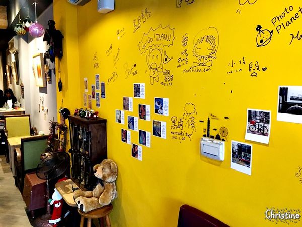 【新北。美食】新莊 / 好食記，下午茶，巷弄間的隱密咖啡廳，溫暖空間細品軟綿鬆餅，無時間限制，近捷運新莊站