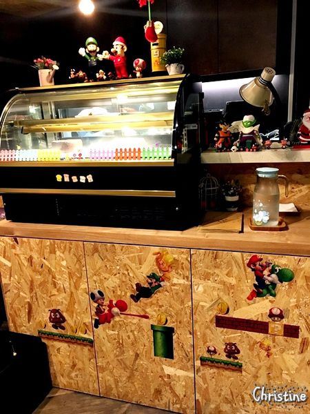 【新北。美食】新莊 / 好食記，下午茶，巷弄間的隱密咖啡廳，溫暖空間細品軟綿鬆餅，無時間限制，近捷運新莊站