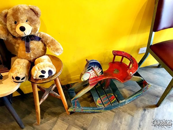 【新北。美食】新莊 / 好食記，下午茶，巷弄間的隱密咖啡廳，溫暖空間細品軟綿鬆餅，無時間限制，近捷運新莊站