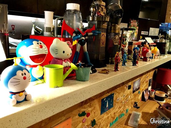 【新北。美食】新莊 / 好食記，下午茶，巷弄間的隱密咖啡廳，溫暖空間細品軟綿鬆餅，無時間限制，近捷運新莊站