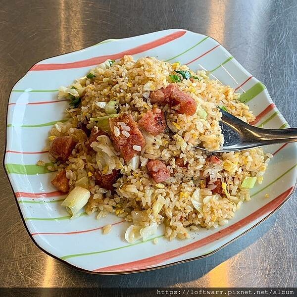 黑隆美食 辣味香腸炒飯 新竹炒飯推薦 附菜單價目表...