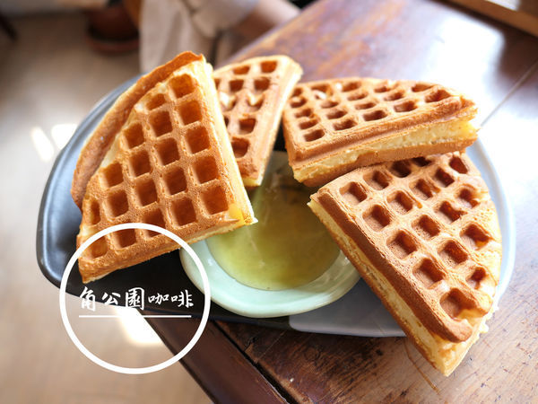 FOOD｜台北大同—祥記純糖麻糬｜白胖軟Q的誘人燒麻糬｜大橋頭站、延三夜市