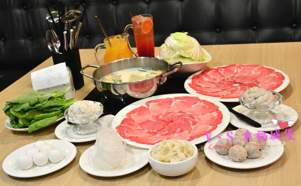 【內湖美食】洋夫人壽喜燒、鍋物、牛排 - 開幕大放送 排餐、火鍋肉品 買一送一,無低消無服務費,讓你大口大口吃肉,吃的開心滿足