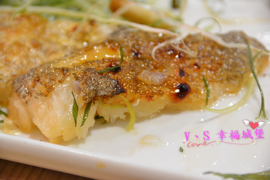 【內湖美食】洋夫人壽喜燒、鍋物、牛排 - 開幕大放送 排餐、火鍋肉品 買一送一,無低消無服務費,讓你大口大口吃肉,吃的開心滿足