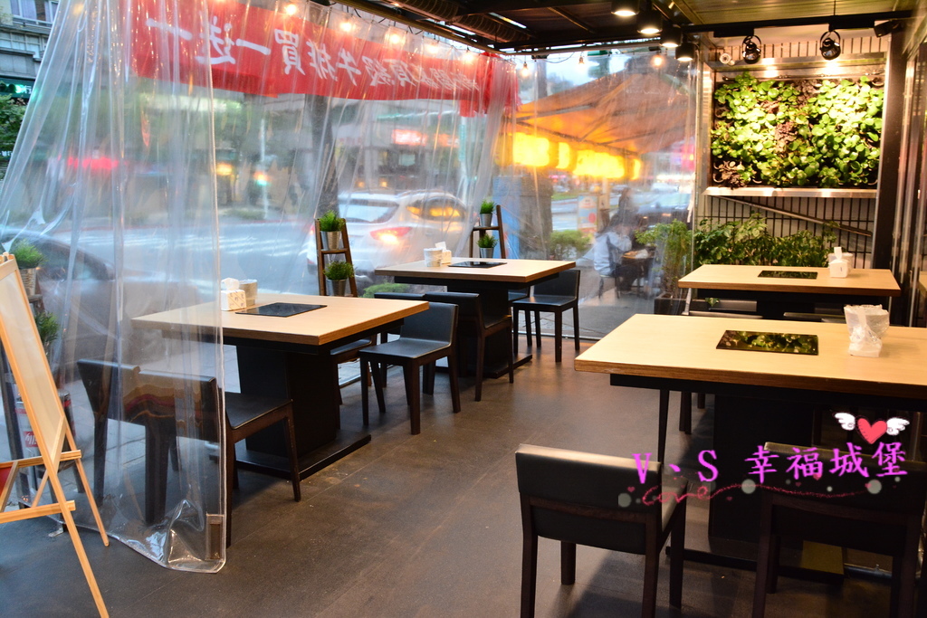 【內湖美食】洋夫人壽喜燒、鍋物、牛排 - 開幕大放送 排餐、火鍋肉品 買一送一,無低消無服務費,讓你大口大口吃肉,吃的開心滿足