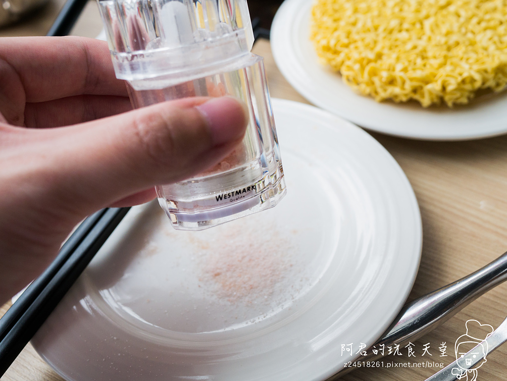 【台北】洋夫人壽喜燒、鍋物、牛排|新開幕~排餐、火鍋肉盤買一送一