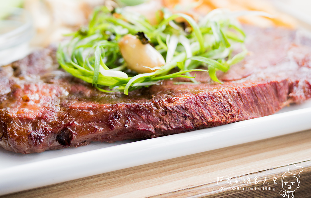 【台北】洋夫人壽喜燒、鍋物、牛排|新開幕~排餐、火鍋肉盤買一送一