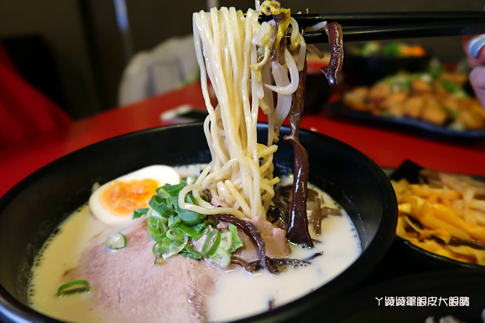 苗栗尚順廣場好吃平價拉麵｜水戶藩拉麵丼飯 頭份尚順店，不用220元就可以吃到大碗拉麵加丼飯！