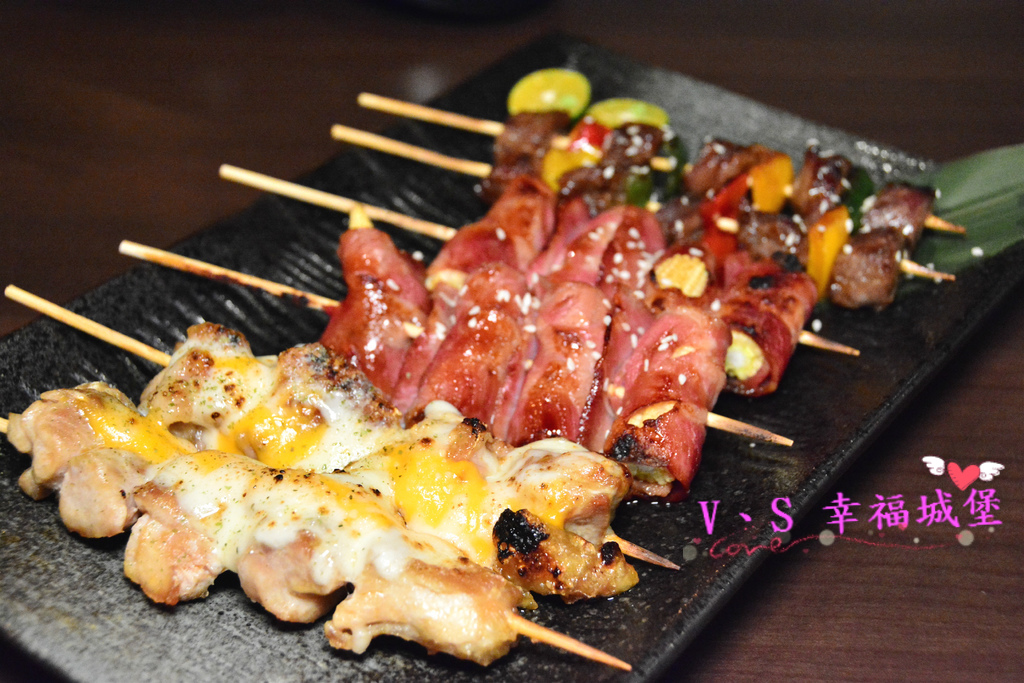 【台北美食】伙房台日私藏料理 ~ 結合川菜、燒烤、日式、鍋物、私房創意料理，一次滿足你多種享受，滿800就可用一元選一道菜喔!快約好友、姐妹淘來一趟美食之旅吧