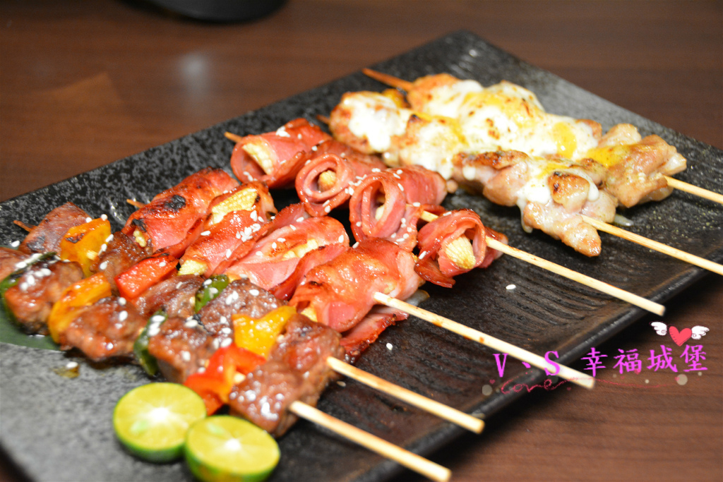 【台北美食】伙房台日私藏料理 ~ 結合川菜、燒烤、日式、鍋物、私房創意料理，一次滿足你多種享受，滿800就可用一元選一道菜喔!快約好友、姐妹淘來一趟美食之旅吧