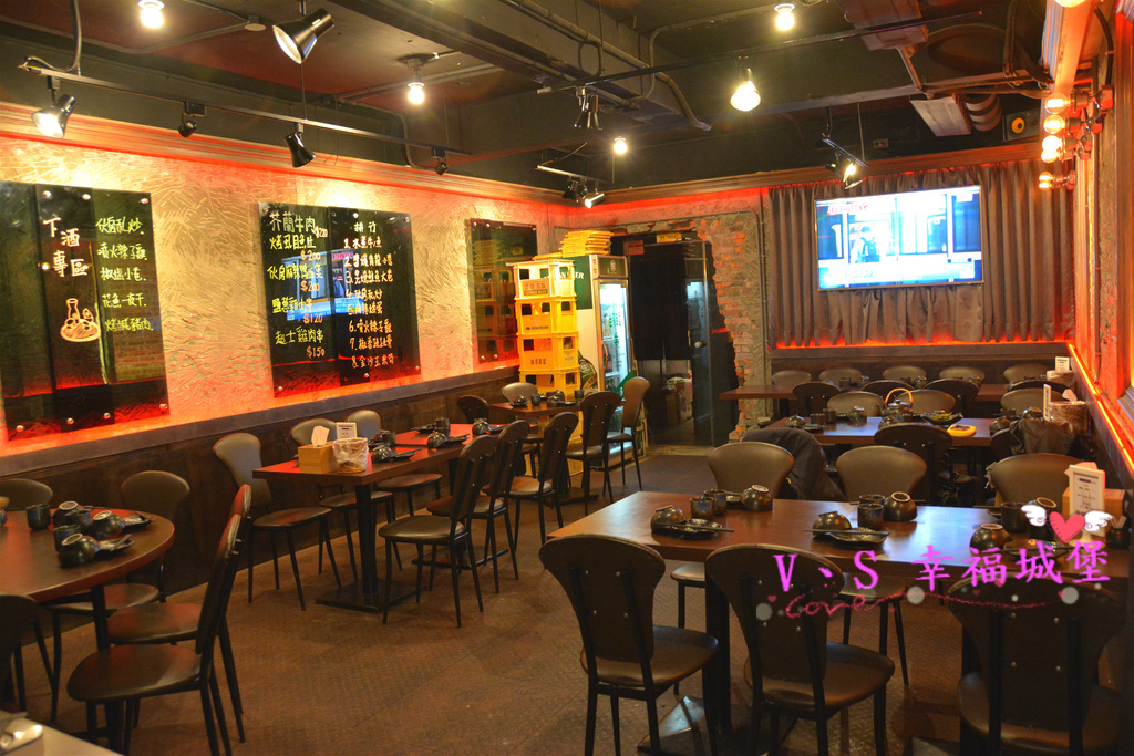 【台北美食】伙房台日私藏料理 ~ 結合川菜、燒烤、日式、鍋物、私房創意料理，一次滿足你多種享受，滿800就可用一元選一道菜喔!快約好友、姐妹淘來一趟美食之旅吧