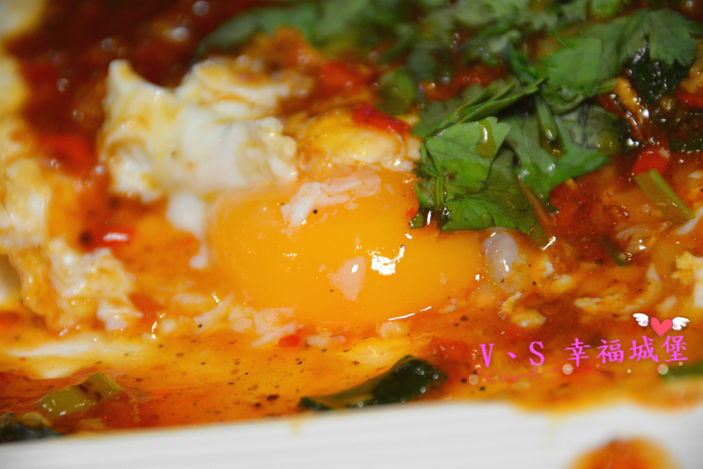 【台北美食】伙房台日私藏料理 ~ 結合川菜、燒烤、日式、鍋物、私房創意料理，一次滿足你多種享受，滿800就可用一元選一道菜喔!快約好友、姐妹淘來一趟美食之旅吧