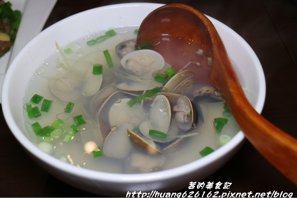 IMG_3303.JPG IMG_3303.JPG