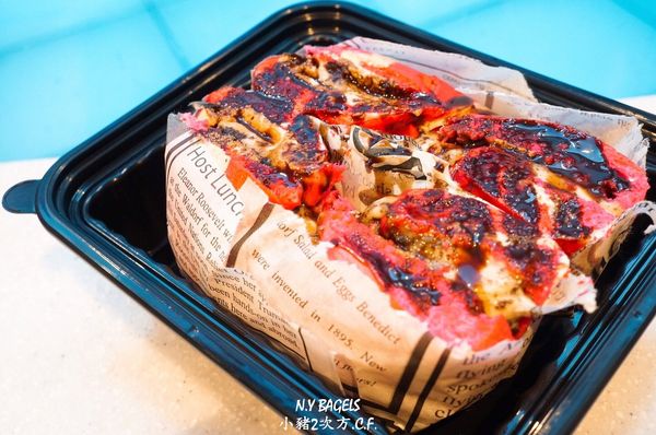 N.Y BAGELS  紐約貝果(高雄情人節快閃活動)：『N.Y BAGELS 紐約貝果』 高雄情人節快閃活動 彩虹貝果＆粉紅貝果 女孩都要尖叫了！