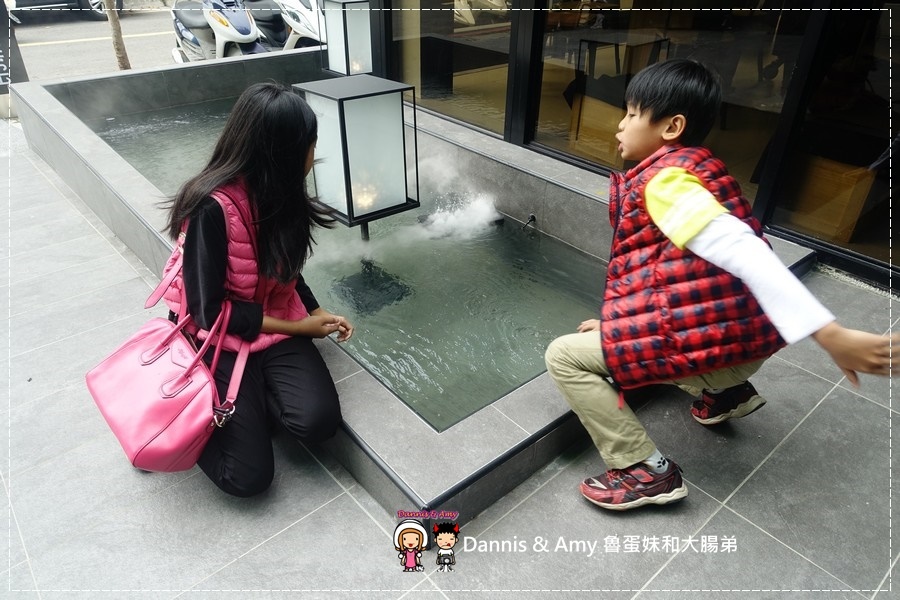 20170318《新竹關新路餐廳推薦》美侯王石頭麻辣火鍋。原味石頭鍋。大滿足大肉盤。現煎手工蛋餃。仙境牛肉︱菜單價位。營業時間~平價好吃美食（貪吃影片） (3).jpg