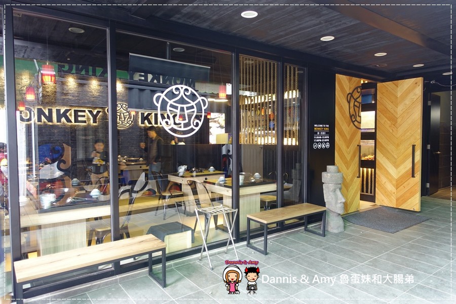 20170318《新竹關新路餐廳推薦》美侯王石頭麻辣火鍋。原味石頭鍋。大滿足大肉盤。現煎手工蛋餃。仙境牛肉︱菜單價位。營業時間~平價好吃美食（貪吃影片） (57).jpg