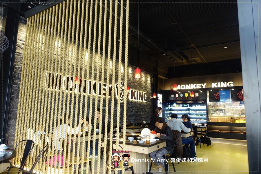 20170318《新竹關新路餐廳推薦》美侯王石頭麻辣火鍋。原味石頭鍋。大滿足大肉盤。現煎手工蛋餃。仙境牛肉︱菜單價位。營業時間~平價好吃美食（貪吃影片） (10).jpg