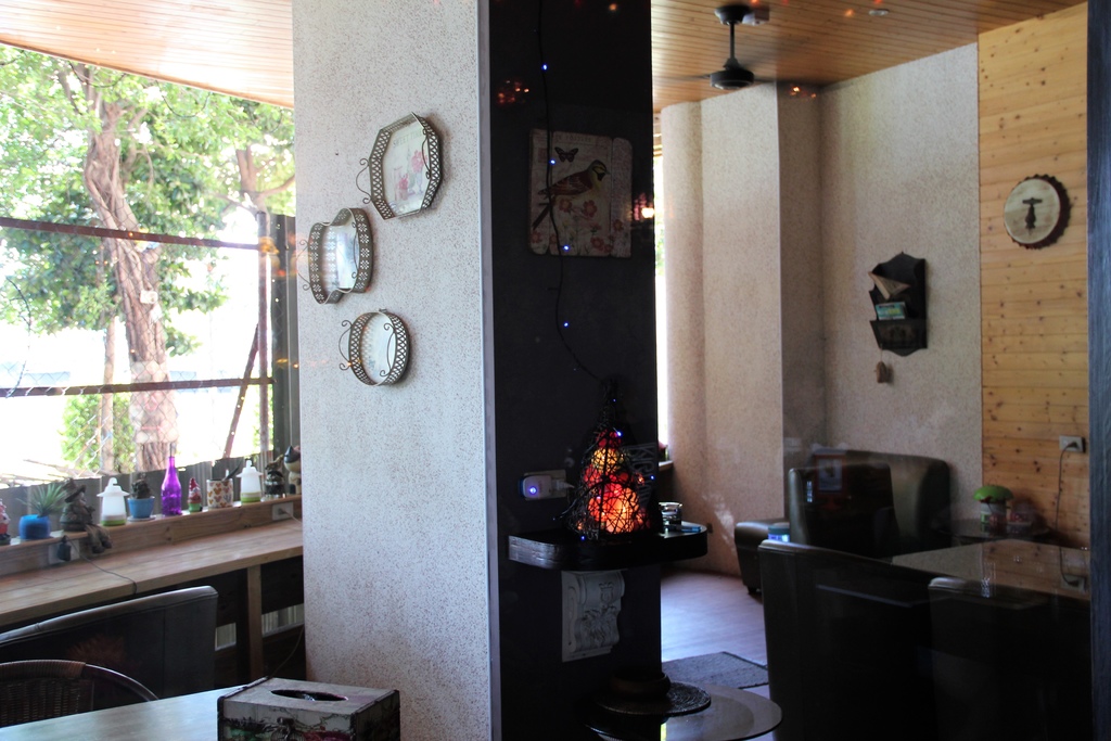 MORE WORLD 河畔泰式餐廳 (24).JPG