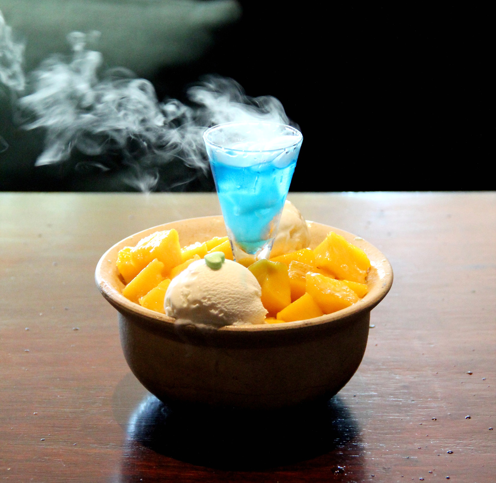 MORE WORLD 河畔泰式餐廳 (52).JPG