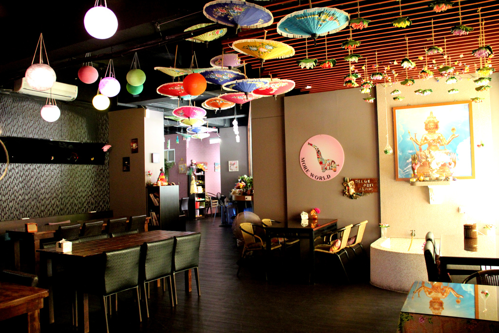 MORE WORLD 河畔泰式餐廳 (9).JPG