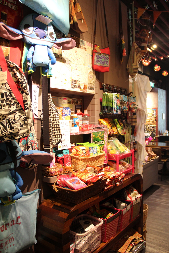 MORE WORLD 河畔泰式餐廳 (5).JPG