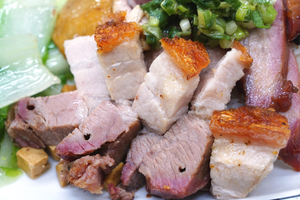 油雞叉燒飯加燒肉