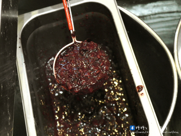 三圓古早味綠豆湯(黎明店):〖台中│美食〗三圓古早味綠豆湯 ❤ 古早味甜湯,堅持每天新鮮現煮,不放隔夜賣!!綠豆湯消暑退火,紅豆湯養顏美容,薏仁湯美白滋潤!!