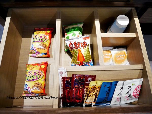 【台中住宿】水雲端旗艦概念旅館 #水雲端 #兒童遊戲區 #早餐宵夜吃到飽 #台中親子住宿 (17).JPG