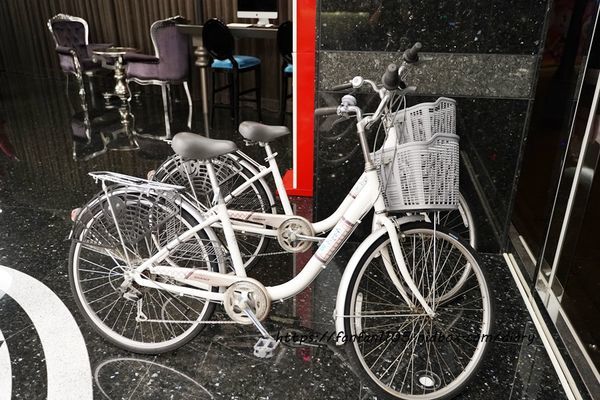 【台中住宿推薦】水雲端旗艦概念旅館 #兒童遊戲室 #switch免費玩 #免費早餐宵夜無限供應 (37).JPG