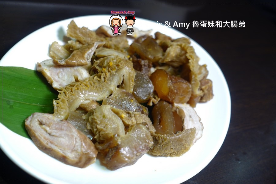 20170216《竹北火鍋餐廳》元世祖精緻鍋物。鴛鴦鍋底-自製酸菜白肉鍋x麻辣鍋︱不只有涮羊肉還有私房菜料理(影片) (1).jpg