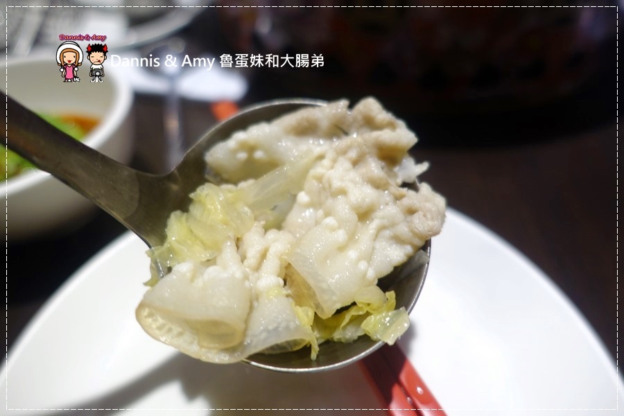 20170216《竹北火鍋餐廳》元世祖精緻鍋物。鴛鴦鍋底-自製酸菜白肉鍋x麻辣鍋︱不只有涮羊肉還有私房菜料理(影片) (25).jpg