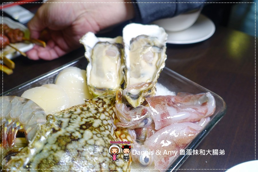 20170216《竹北火鍋餐廳》元世祖精緻鍋物。鴛鴦鍋底-自製酸菜白肉鍋x麻辣鍋︱不只有涮羊肉還有私房菜料理(影片) (39).jpg