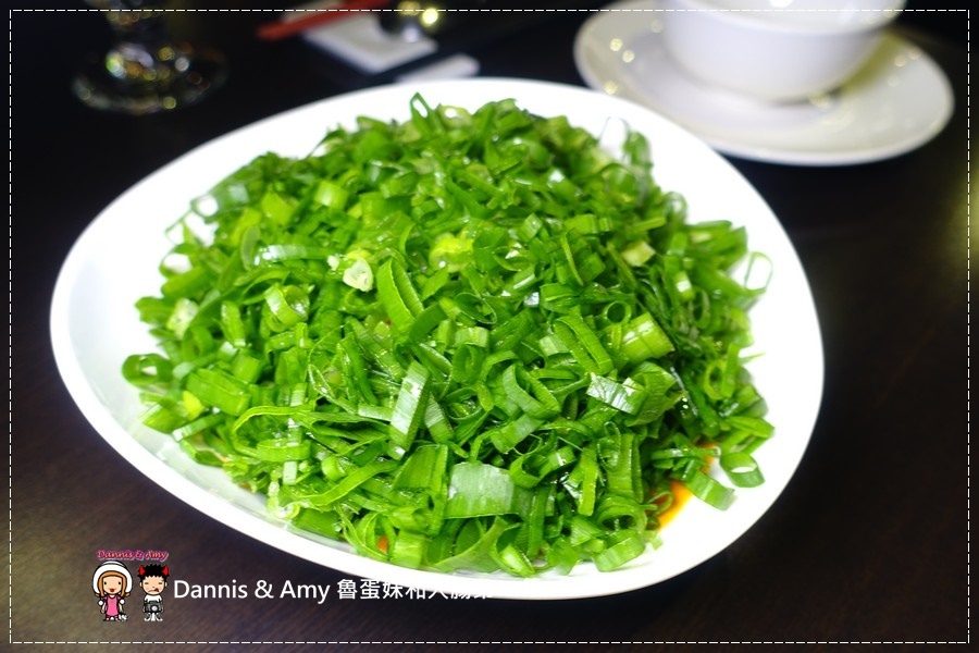 20170216《竹北火鍋餐廳》元世祖精緻鍋物。鴛鴦鍋底-自製酸菜白肉鍋x麻辣鍋︱不只有涮羊肉還有私房菜料理(影片) (41).jpg