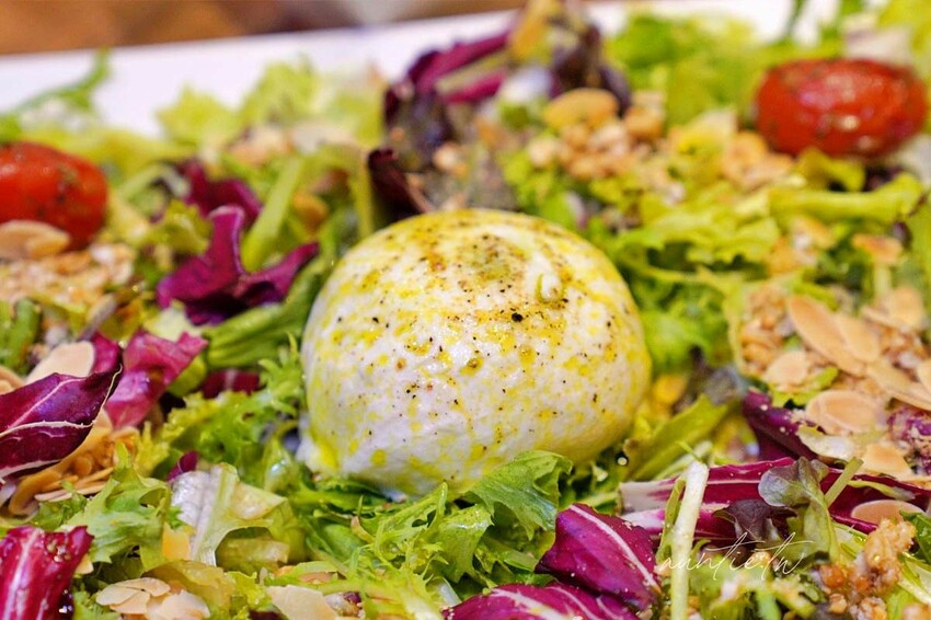 【台北】萬華｜CURA PIZZA，龍眼木窯烤手工披薩，道地拿坡里口味，美食在台北逗陣呷艋舺