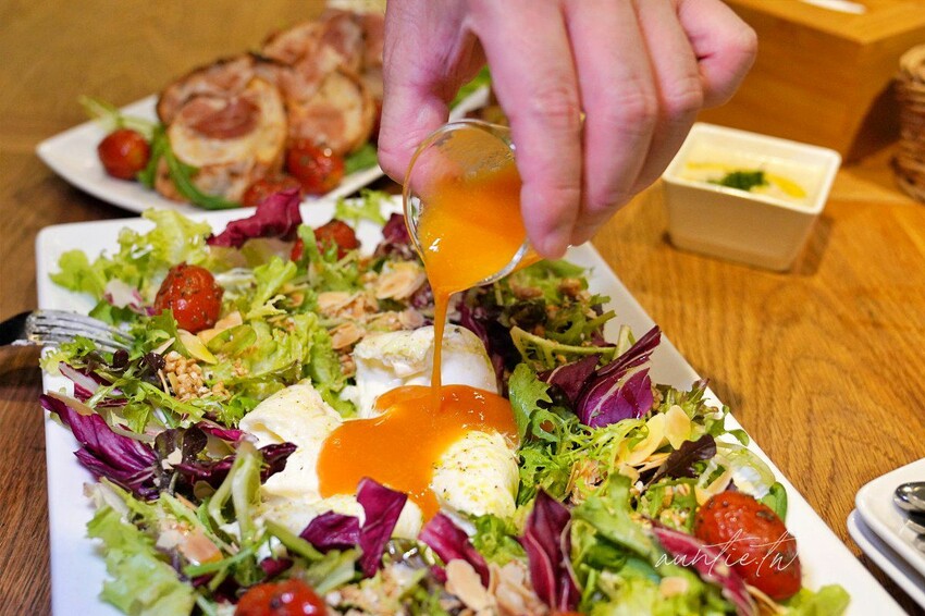 【台北】萬華｜CURA PIZZA，龍眼木窯烤手工披薩，道地拿坡里口味，美食在台北逗陣呷艋舺