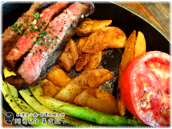 ∥台北信義∥Nola Kitchen 紐澳良小廚 / 世貿店(體驗團).多分店、大份量道地美式料理,必點肋眼牛排及犯規鬆餅*101世貿站