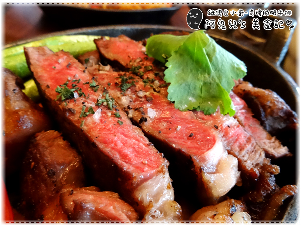 ∥台北信義∥Nola Kitchen 紐澳良小廚 / 世貿店(體驗團).多分店、大份量道地美式料理,必點肋眼牛排及犯規鬆餅*101世貿站