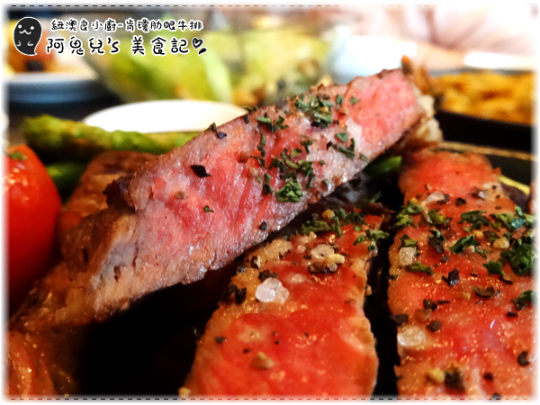 ∥台北信義∥Nola Kitchen 紐澳良小廚 / 世貿店(體驗團).多分店、大份量道地美式料理,必點肋眼牛排及犯規鬆餅*101世貿站