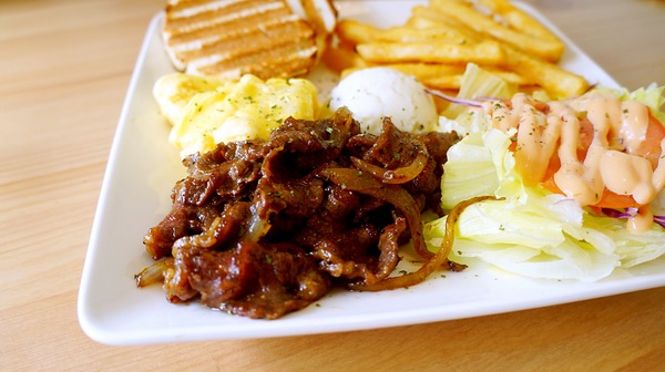 C2C café:【苗栗頭份】C2C café簡單樸實,讓你感覺像在家用餐。