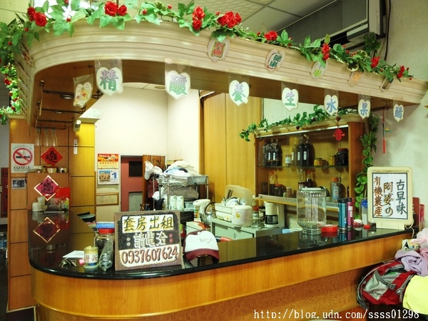 仙埔山莊會館：【住宿推薦。高雄甲仙區】仙埔山莊會館。鄰近特產街鬧區 住房實惠 適合家庭 夜宿甲仙沒問題！