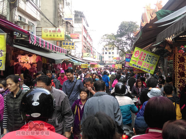 大榮肉粥05-滿滿的人潮