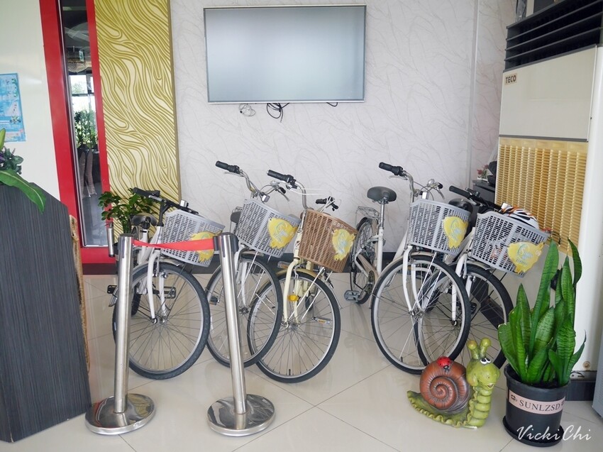 /tmp/phpF38WvM /tmp/phpF38WvM