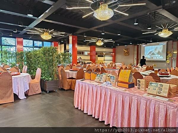花蓮新城住宿推薦／星晟棧渡假飯店，步行三分鐘可到新城火車站的