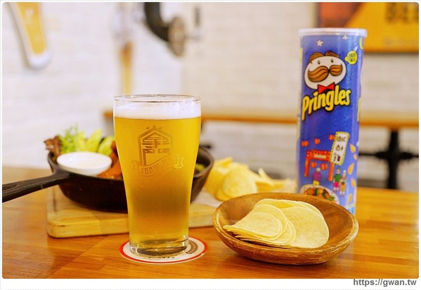 宵夜新吃法～品客台式熱炒配生啤！！期間限定一個月，玩海陸拳再多送一杯～