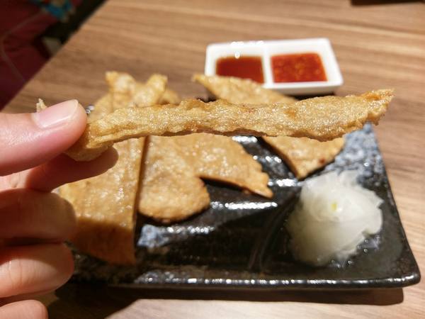 北村豆腐家 豆腐煲.鐵拌飯.韓料理:北村豆腐家-中友百貨地下美食街韓式料理 豆腐煲選擇多 小菜免費吃到飽 餐後還有超美味冰淇淋等著我