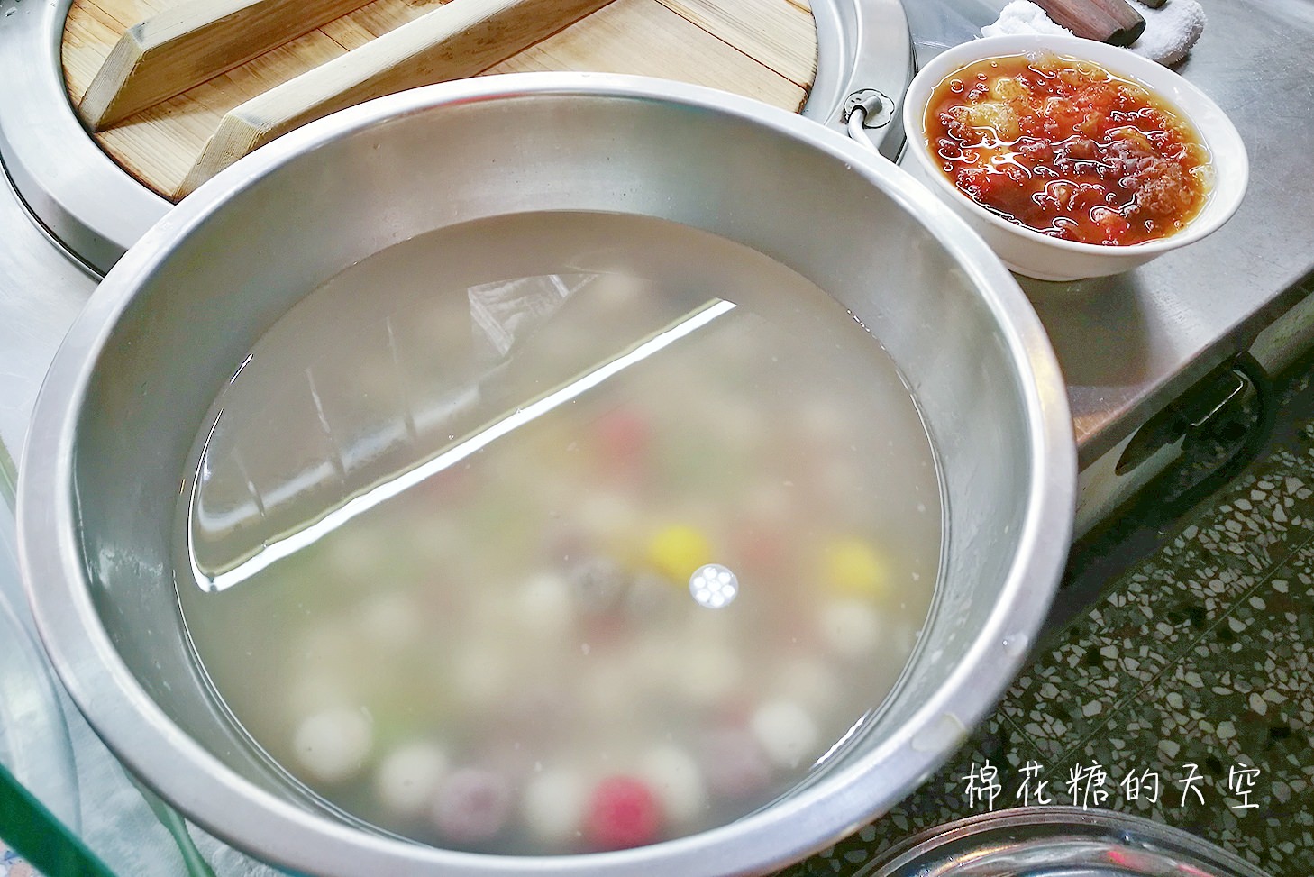 草悟道周邊最夯IG美食，彩色湯圓冰好吃又消暑