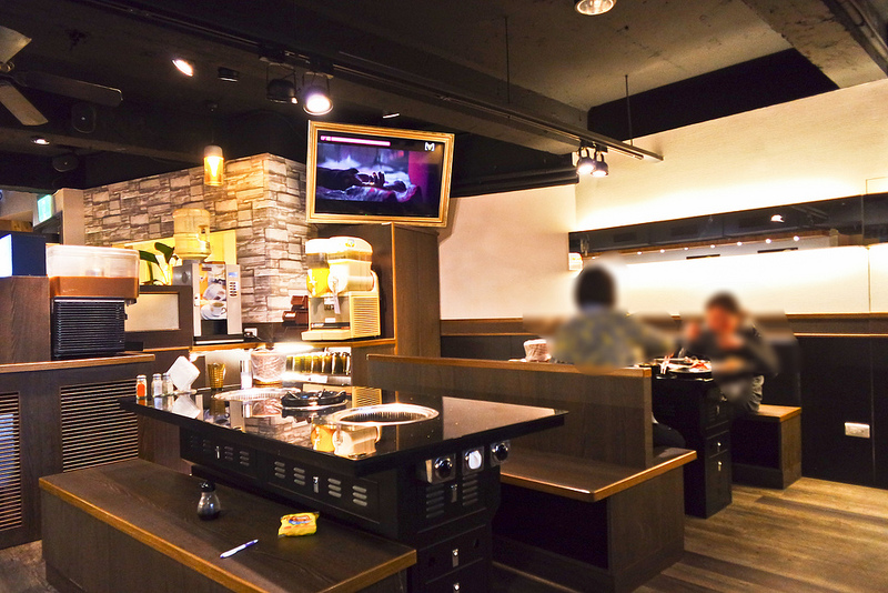 瓦崎燒烤火鍋 西門