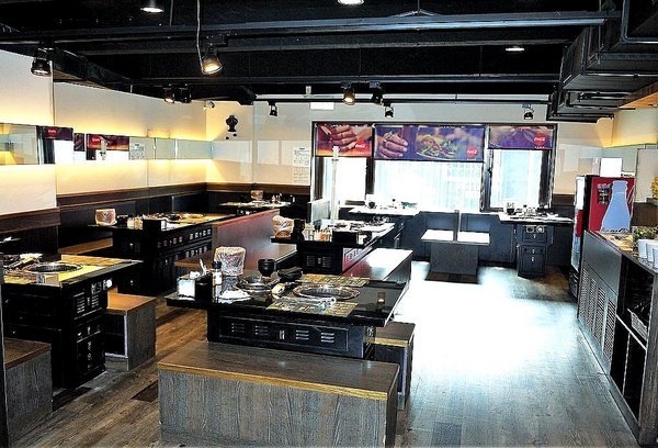 瓦崎燒烤火鍋(西門店):【台北美食】西門町燒肉吃到飽 <瓦崎燒烤火鍋(西門店)>.天使紅蝦 / 頂級Prime無骨牛小排 / 生蠔 無限吃到飽.台灣生啤 無限暢飲